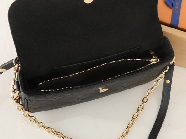 Louis Vuitton Bag Wallet On Chain Ivy M82154