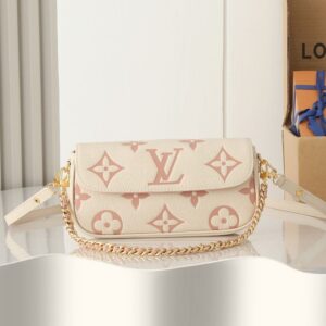 Louis Vuitton Bag Wallet On Chain Ivy M83026