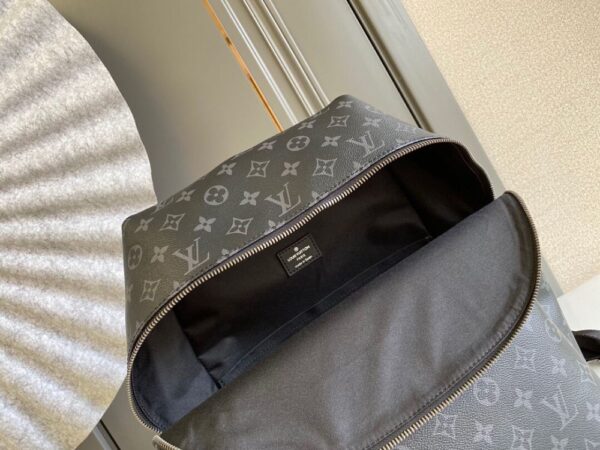 Louis Vuitton Bag Discovery  M43186