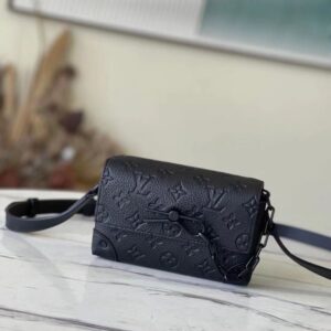 Louis Vuitton Bag  Monogram Taurillon M81746