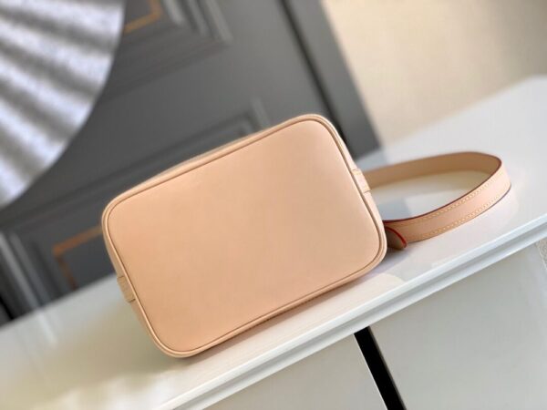 Louis Vuitton Bag NOÉ BB M40817
