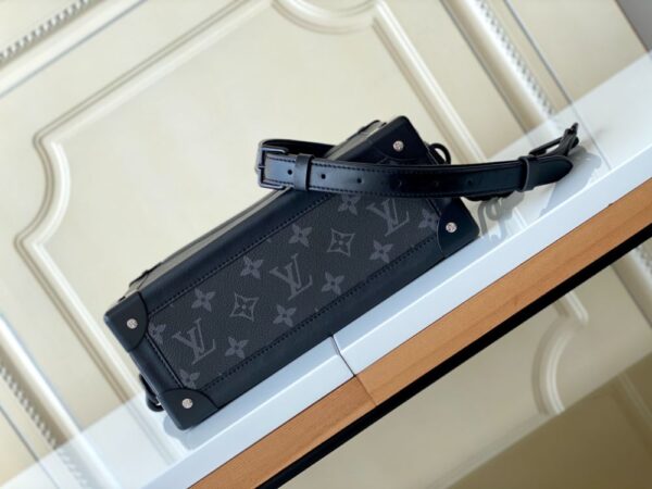Louis Vuitton Bag  Virgil Abhol M44478