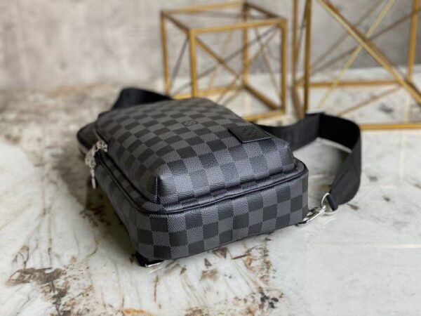 Louis Vuitton Bag  Avenue N46345