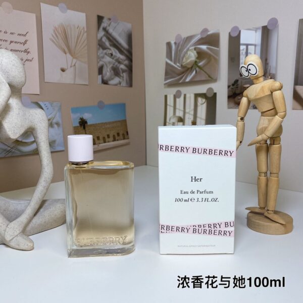 Burberry Perfume Her Eau de Parfum