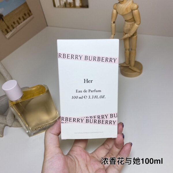 Burberry Perfume Her Eau de Parfum
