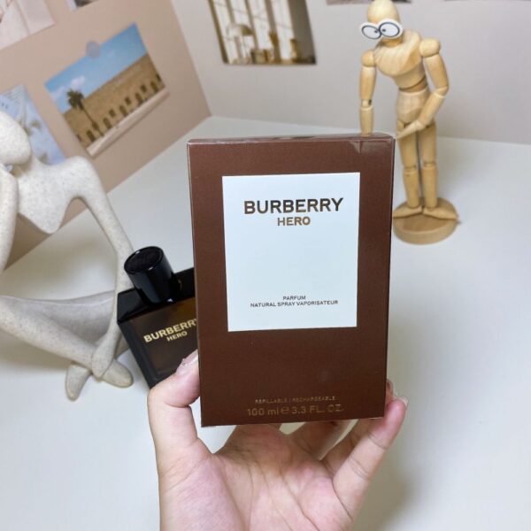 Burberry Perfume  Hero Parfum,2024