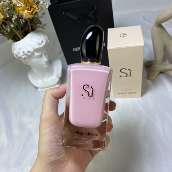 Giorgio Armani  Si Fiori, 2019