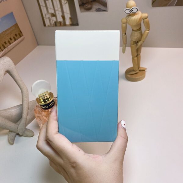 Miu Miu Perfume L’Eau Rosée, 2018