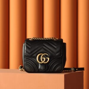 Gucci bag GG Marmont 739682
