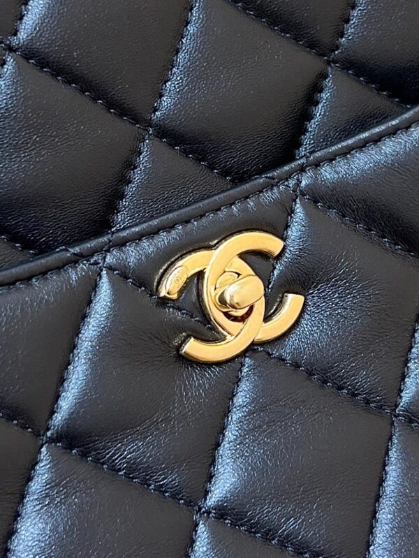 Chanel Bag 24K  AS5190  AS5187