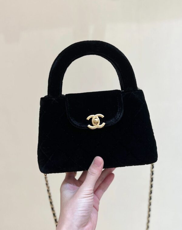 Chanel Bag  24A AS4416