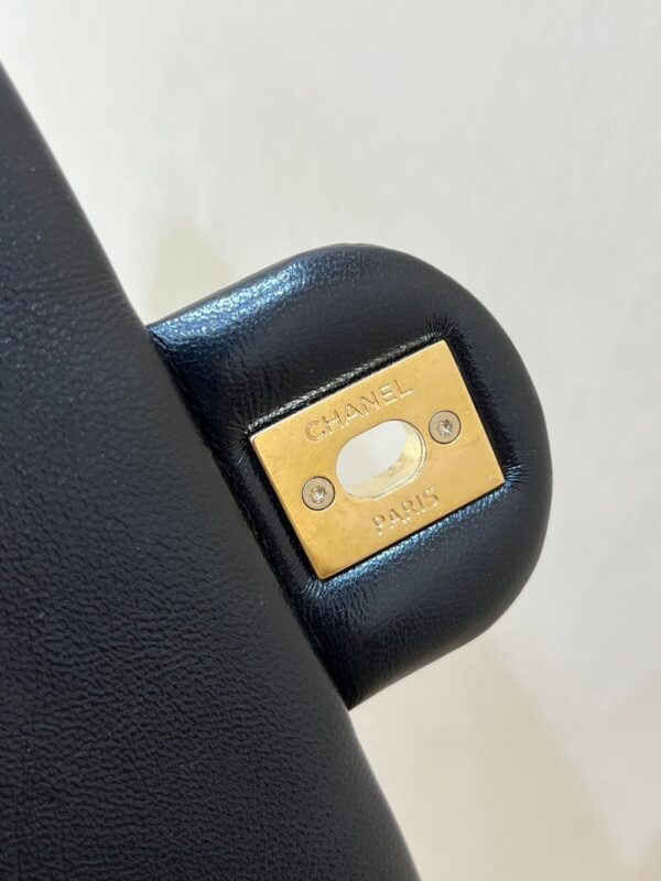 Chanel Bag  24A MAXI AS5006