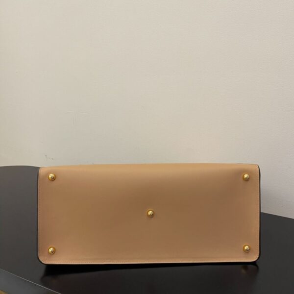 Fendi Bag Way 56847B120 Apricot