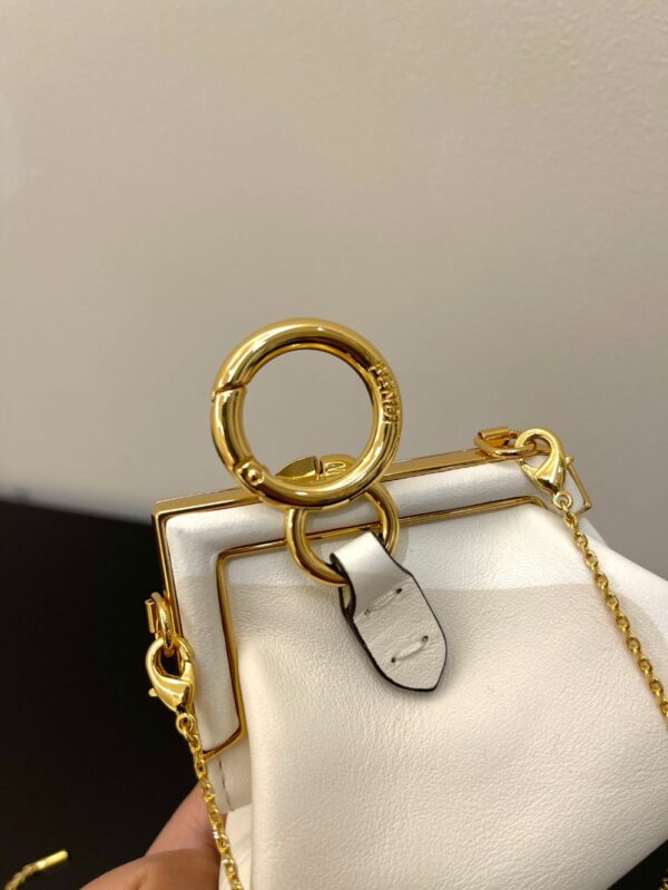 Fendi Bag White   56831
