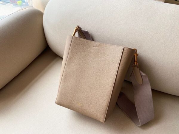 Celine Bag SANGLE BUCKET Apricot