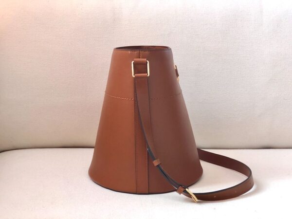 Celine Bag BUCKET MAILLON TRIOMPHE Caramel