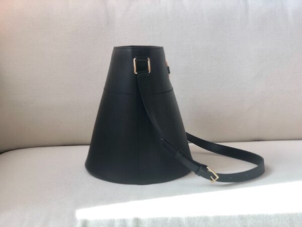 Celine Bag BUCKET MAILLON TRIOMPHE 16 Black
