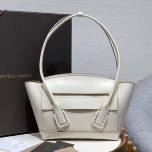 Bottega Veneta  Arco 33 Plain Weave 580725 White