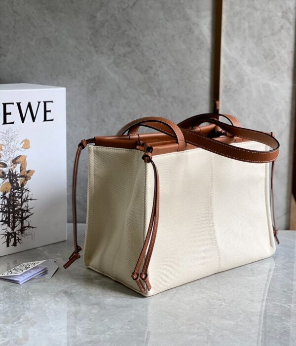 Loewe Bag Cushion Tote Bag  35*27*19cm