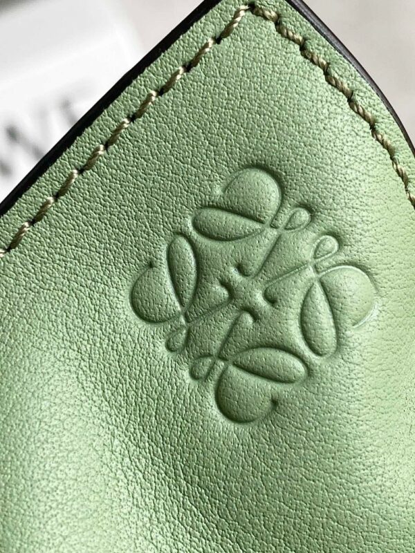 Loewe Bag Flamenco 23.9*18*9cm Green