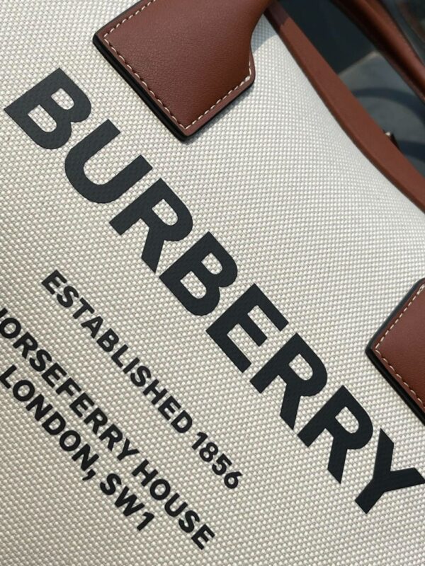 Burberry Bag 73839350