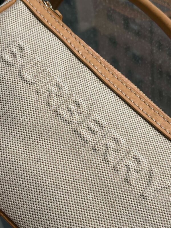 Burberry Bag 38363680