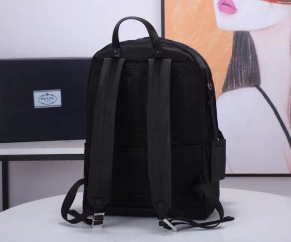 Prada Bag Backpack Bag  2VZ048