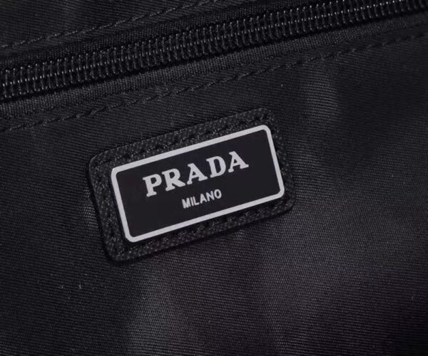Prada Bag Backpack Bag  2VZ048