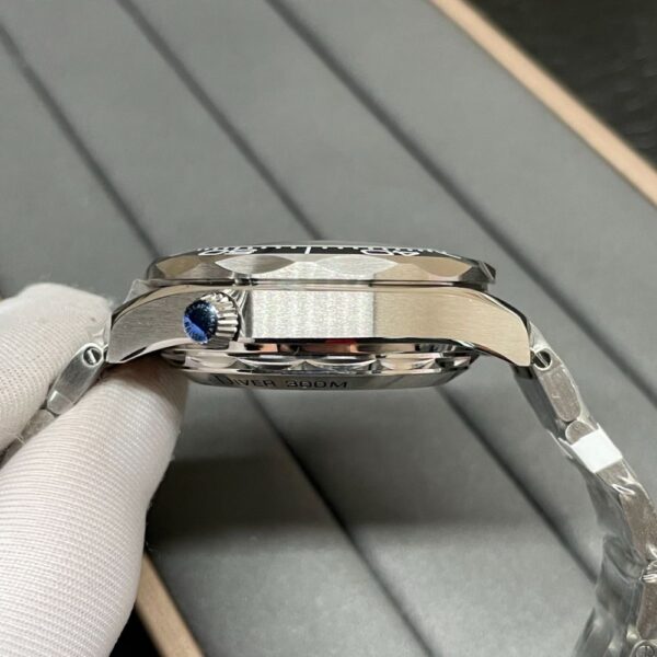 OMEGA SEAMASTER 210.30.44.51.01.001