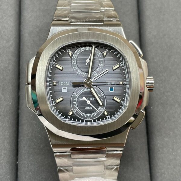 PATEK PHILIPPE 5990/1A