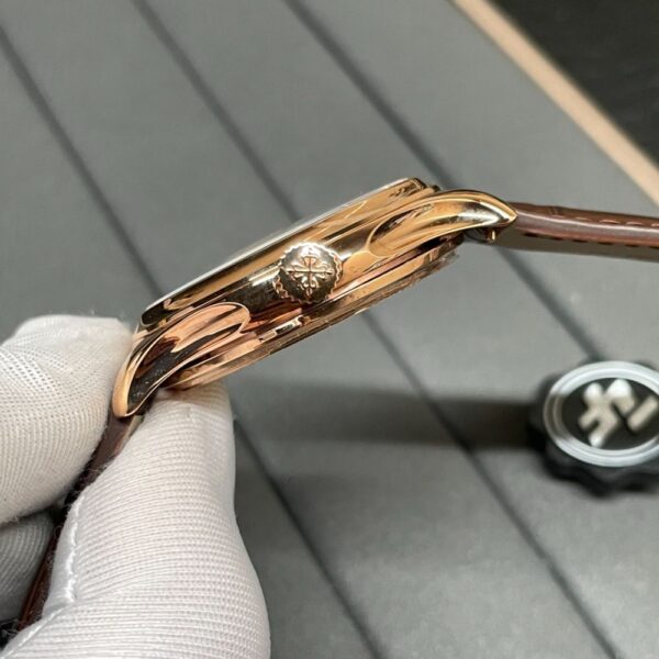 PATEK PHILIPPE 5277