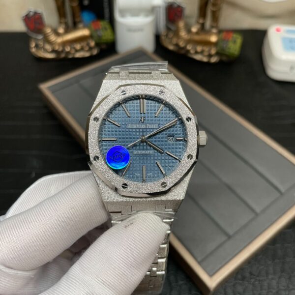 AUDEMARS PIGUET ROYAL OAK 15410