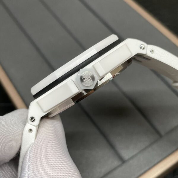 AUDEMARS PIGUET ROYAL OAK 15707