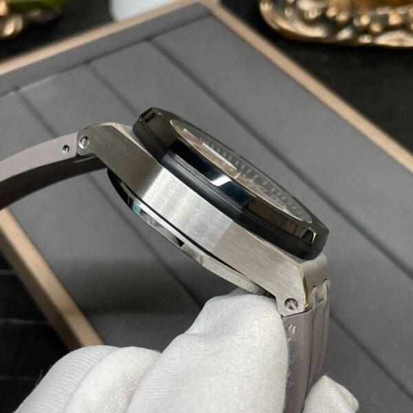 AUDEMARS PIGUET ROYAL OAK  26400