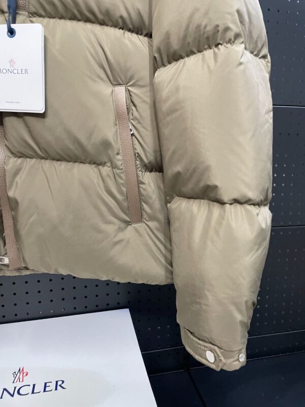 Moncler Besbre Men Khaki