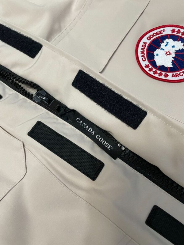 Canada Goose  Expedition Cream