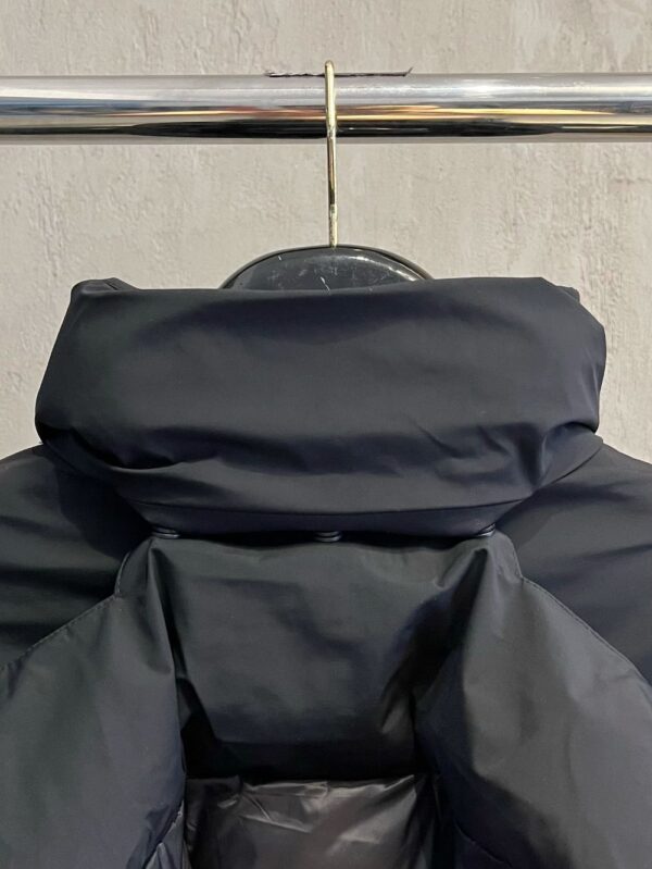 ARC'TERYX Down Jacket Black