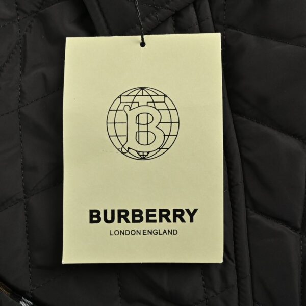Burberry Diamond-patterned multi-pocket padded jacket