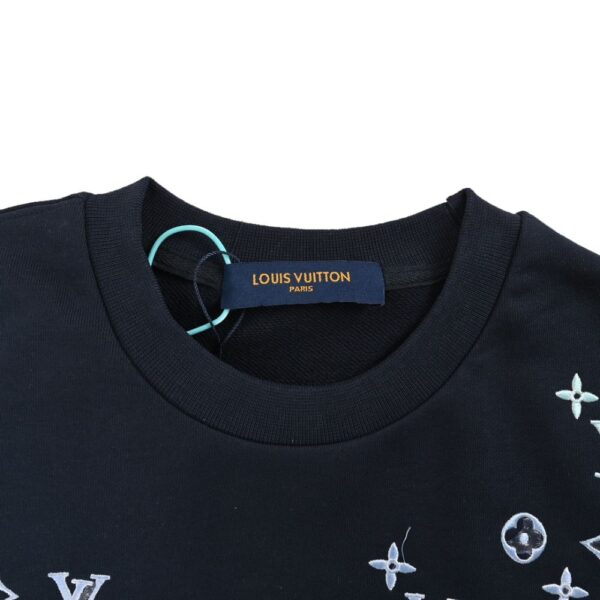 Louis Vuitton 24Fw embroidered monogram gradient sweatshirt