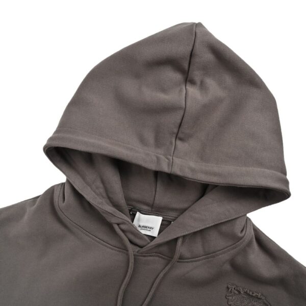 Burberry 24Fw Warhorse Knight Patch Sweatshirt