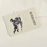 Burberry 24Fw embroidered warhorse T-shirt