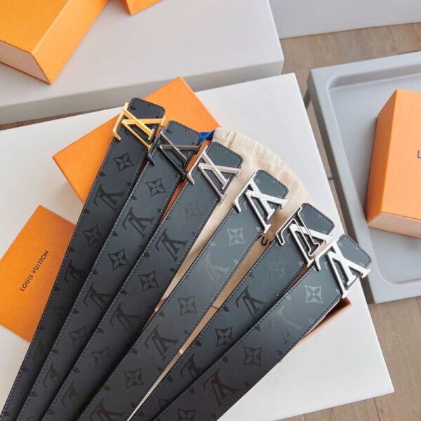 Louis Vuitton  French leather Belts