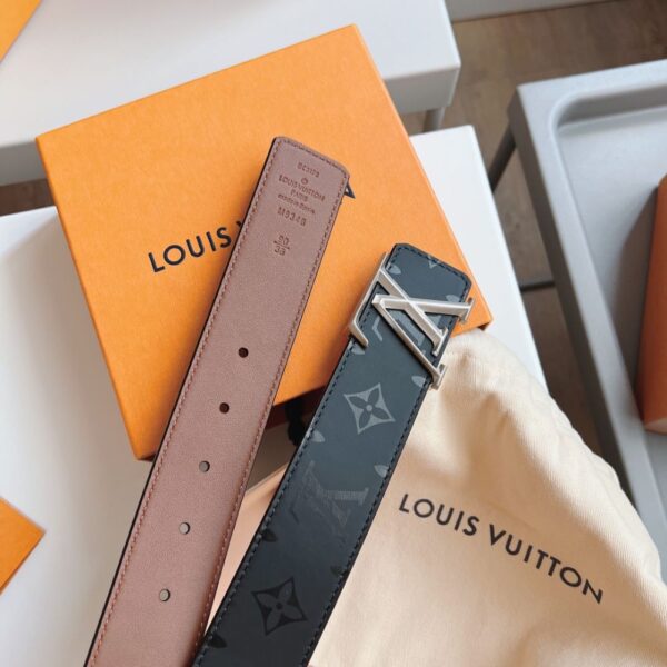 Louis Vuitton  French leather Belts