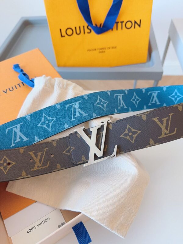 Louis Vuitton  French leather Belts