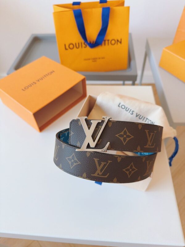 Louis Vuitton  French leather Belts