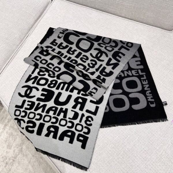 Chanel Gradient graffiti shawl Black Grey