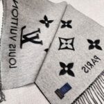 Louis Vuitton Cashmere Shawl Rivet Style