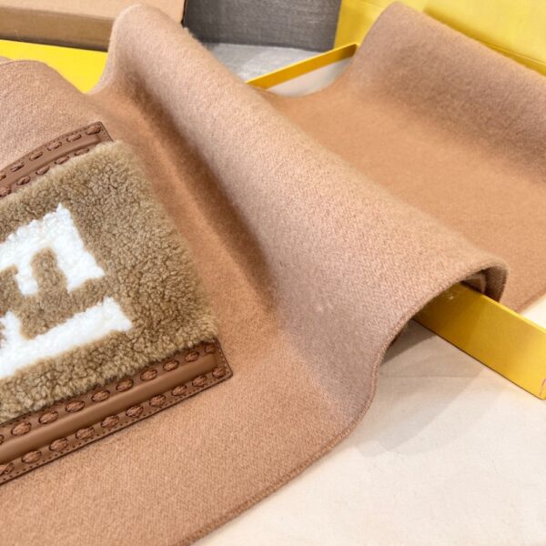 Fendi  Pocket fur scarf milk tea color