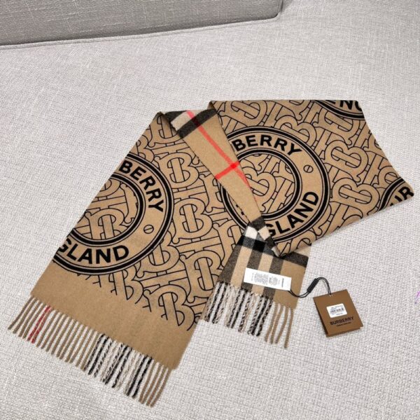 Burberry Badge Camel