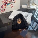 Louis Vuitton Plush knitted hat